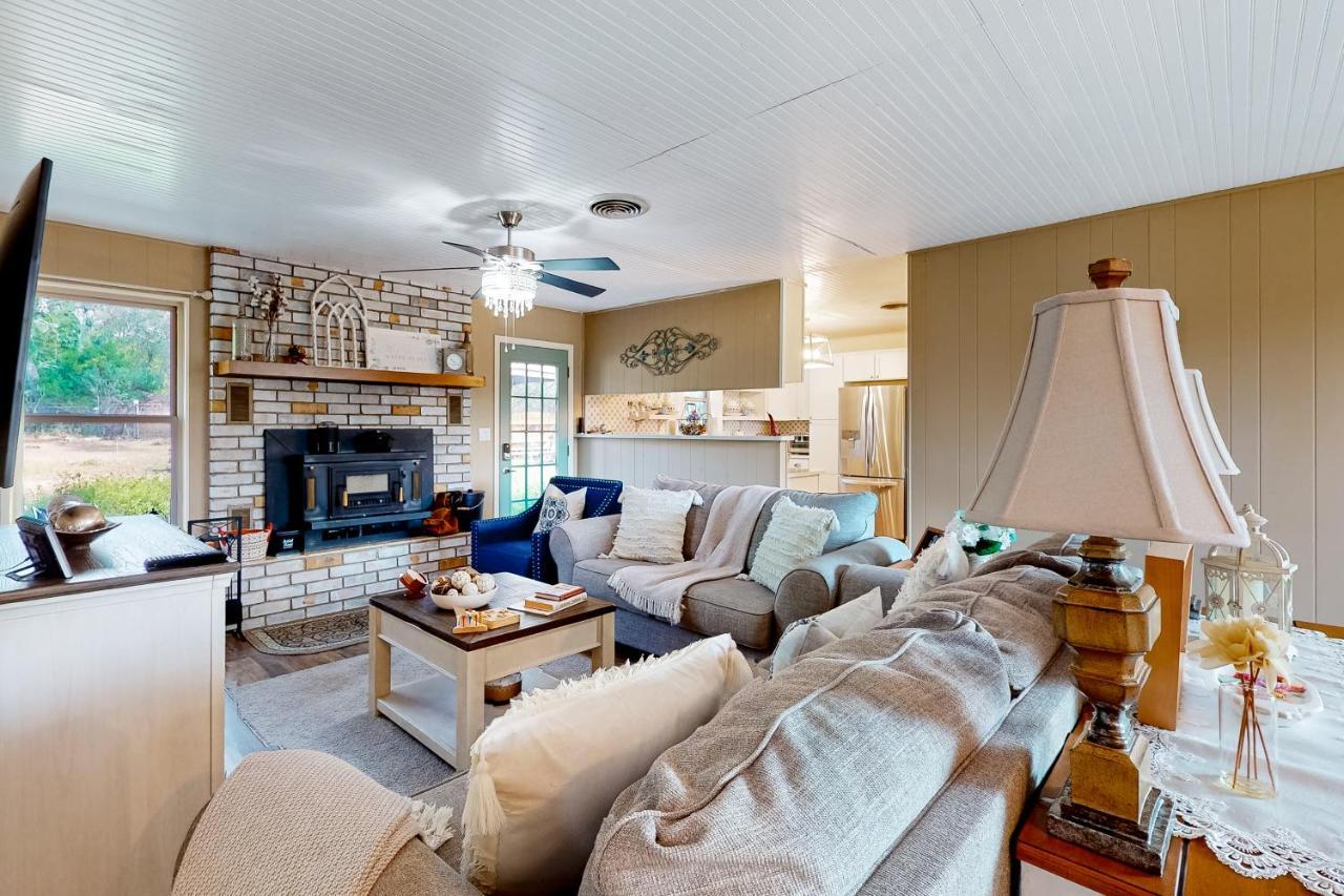 Suniland Cottage Фредериксбург Екстериор снимка