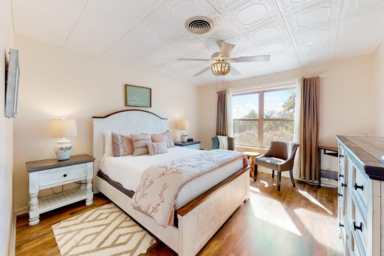 Suniland Cottage Фредериксбург Екстериор снимка
